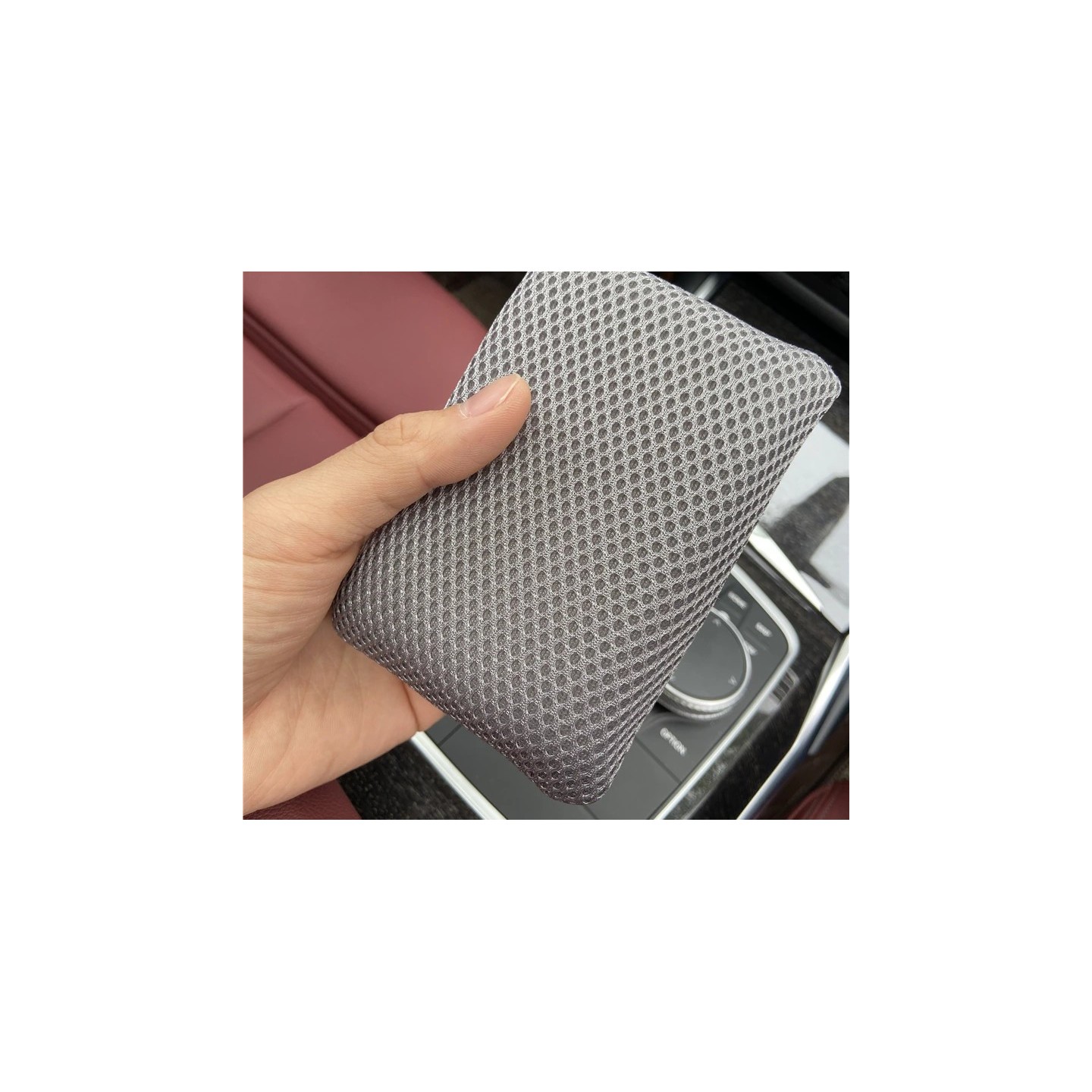 Microfiber sponge for aircraft cleaning