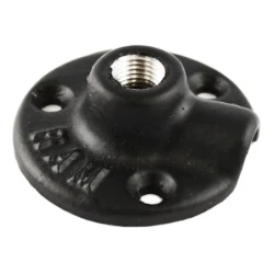 Round base plate with 1/4 inch NPT female thread - diameter 63.5 mm, thread at 90° to the plate, 120° 3-hole grid