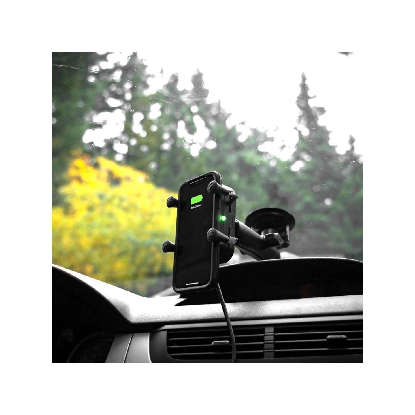 Tough-Charge X-Grip Saugfuss-Halterung für Smartphones mit Ladefunktion -  (1 Zoll)