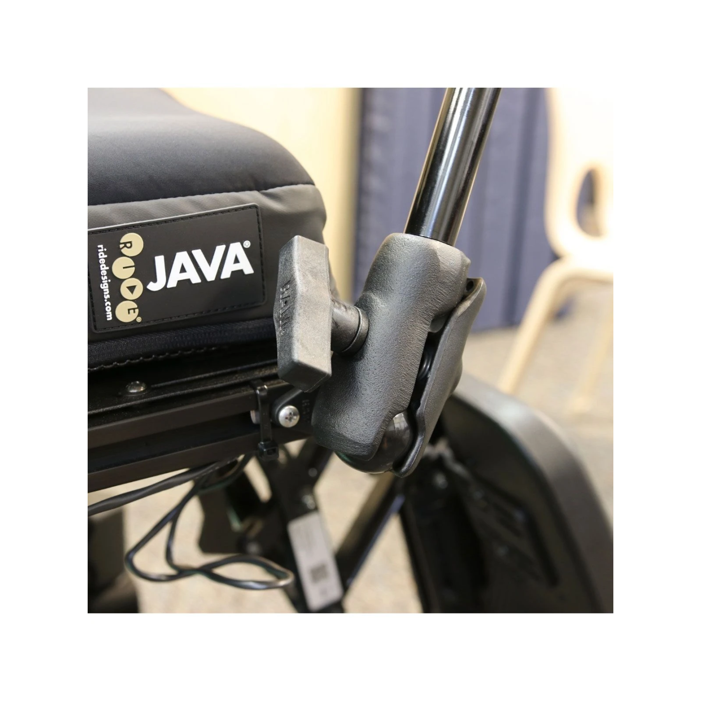 X-Grip tablet holder (9-10 inch tablets) for wheelchairs - (1.5 inch), Diamond adapter for seat surface