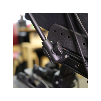 X-Grip Smartphone-Halterung (bis 82,6 mm Breite) für Rollstühle -  (1 Zoll), Diamond-Adapter (Trapez) für Sitz, RAM Pipe