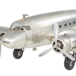 Douglas DC-3