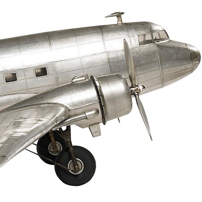 Douglas DC-3