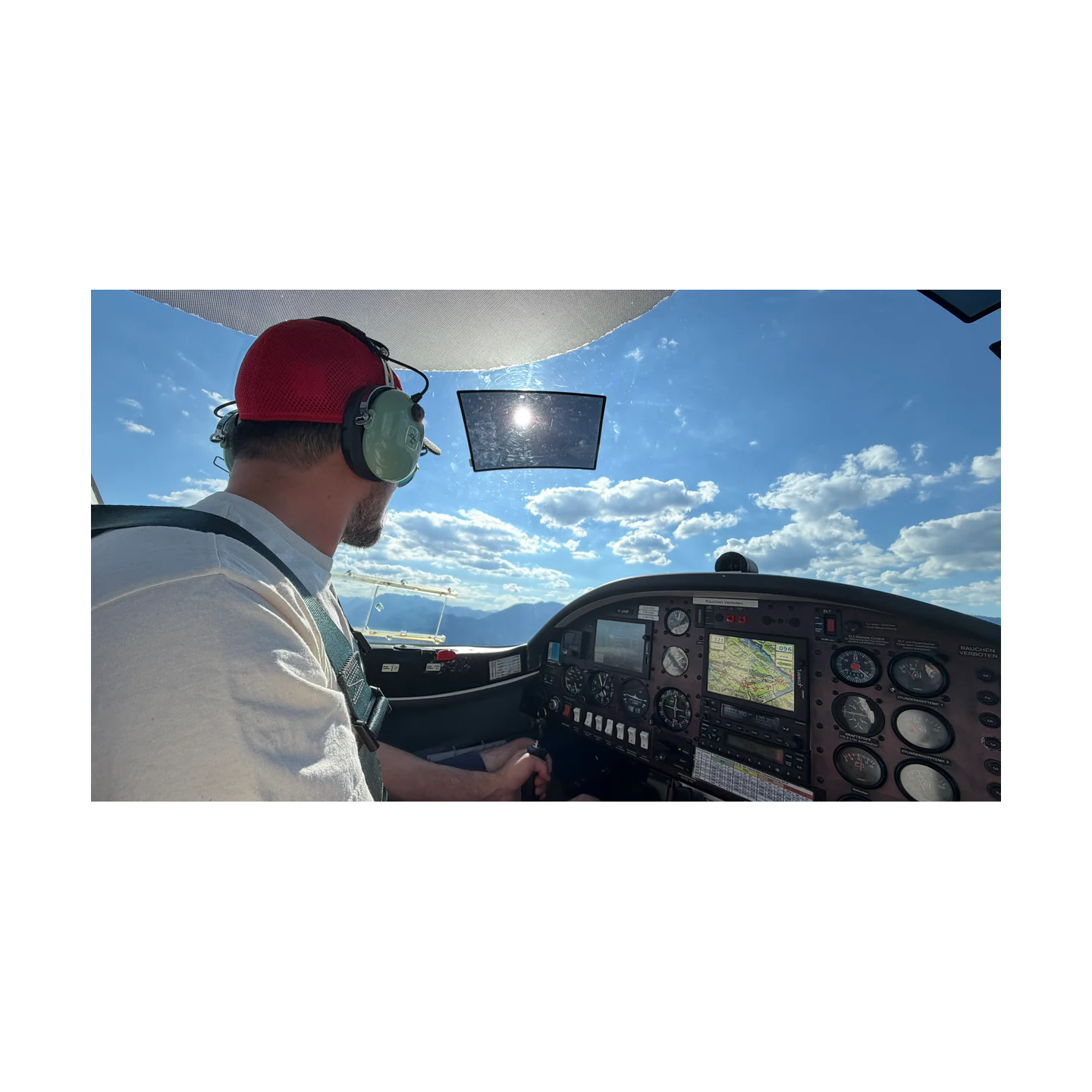 AviationShade + Case - curved windshield